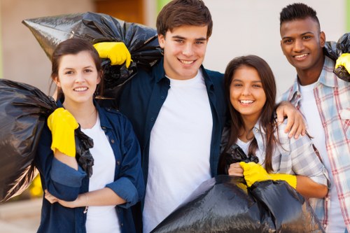 Professional team conducting house clearance in Stjohnswood